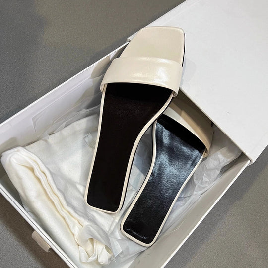 Damen Flache Slipper mit breitem Riemen und elegantem Design EB