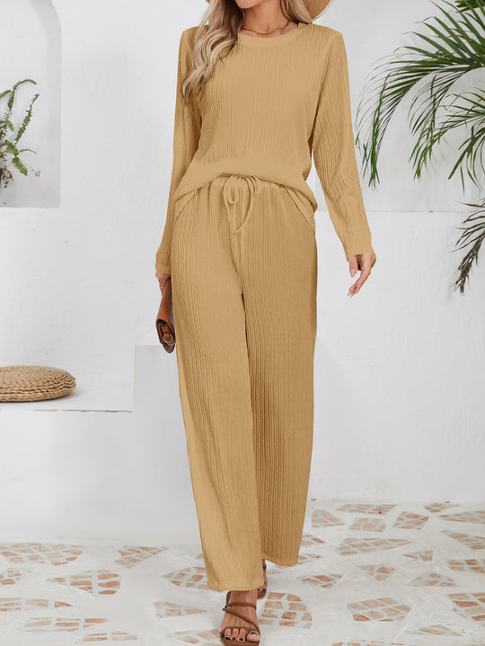 Damen Elegantes und bequemes Set aus gefeuchtetem Material EB