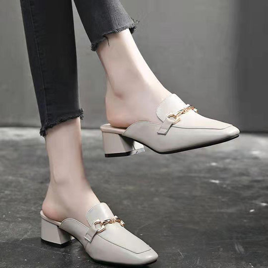 Damen elegante Mules mit modischem Blockabsatz und schickem Schnallen-Detail EB