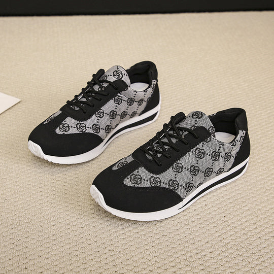 Damen Sportliche Sneakers mit innovativem Mesh-Obermaterial EB