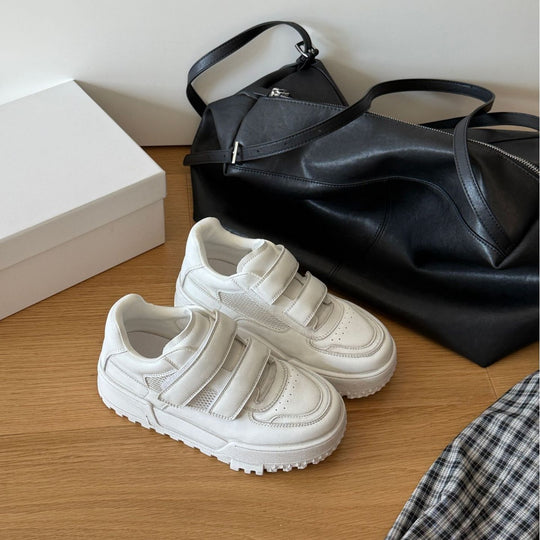 Damen Sportliche Sneaker mit doppeltem Klettverschluss und verstärkter Sohle EB