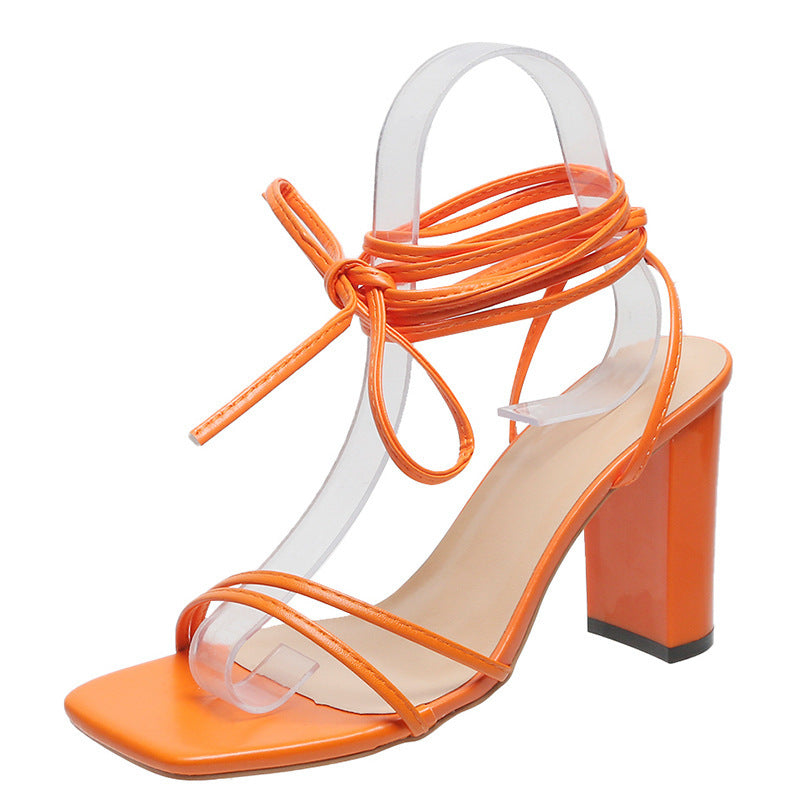 Damen Elegante und transparente High Heels mit praktischem Riemendesign EB