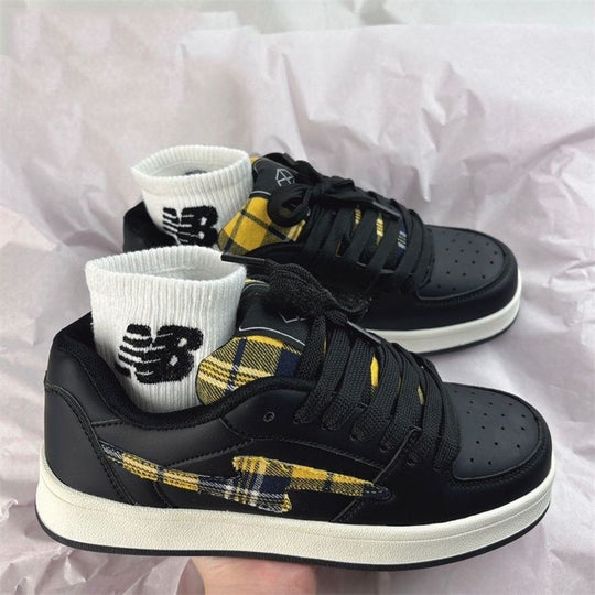 Damen Modische Sneakers mit kariertem Design und gepolsterter Innensohle EB