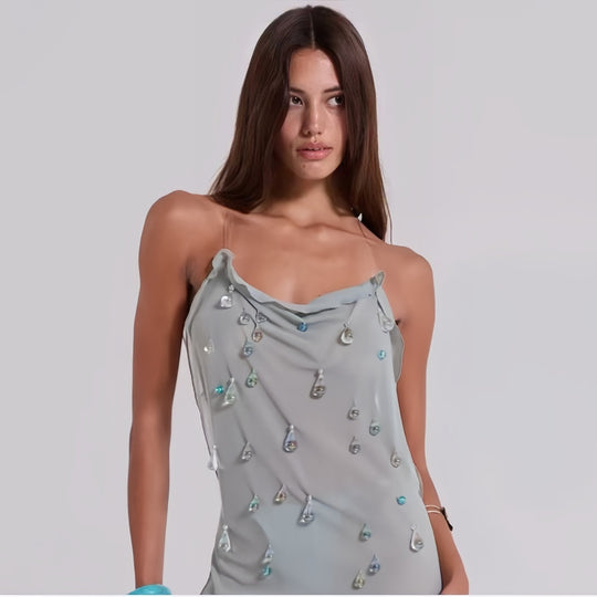 Damen Elegantes Minikleid mit raffiniertem Wasserfall-Ausschnitt und schimmernden Schmuckdetails EB