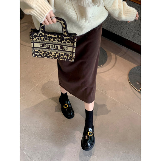 Damen Elegante Loafers mit stabiler Sohle und goldfarbener Schnallenakzent EB
