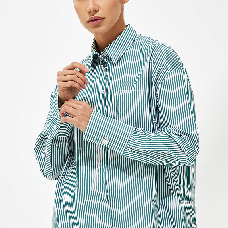Damen Elegante, gestreifte Bluse mit klassischem Kragen und Taschen EB