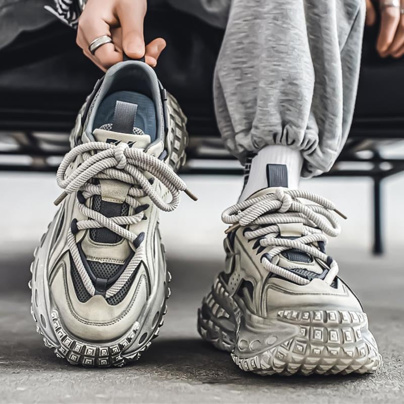 Damen Sportliche Sneakers mit innovativem Sohlenprofil und atmungsaktiver Mesh-Konstruktion EB