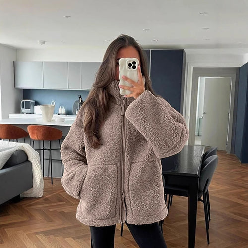 Damen kuschelige Fleecejacke mit hohen Kragen und großen Taschen EB