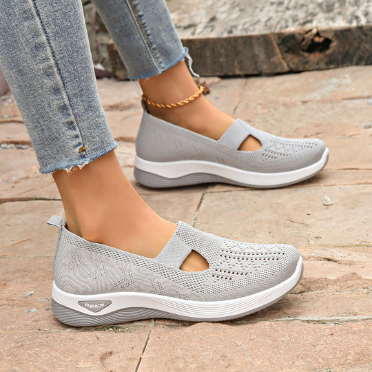 Damen Bequeme Slip-On Sneakers mit atmungsaktiver Netzstruktur EB