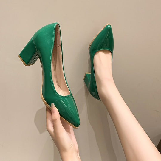 Damen elegante spitze Pumps mit tragbarem Blockabsatz EB