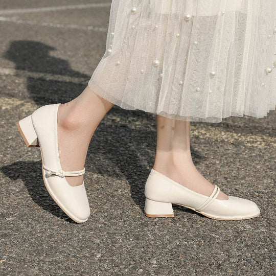 Damen elegante Mary Jane Pumps mit modischem Blockabsatz und feinem Schnallenakzent EB