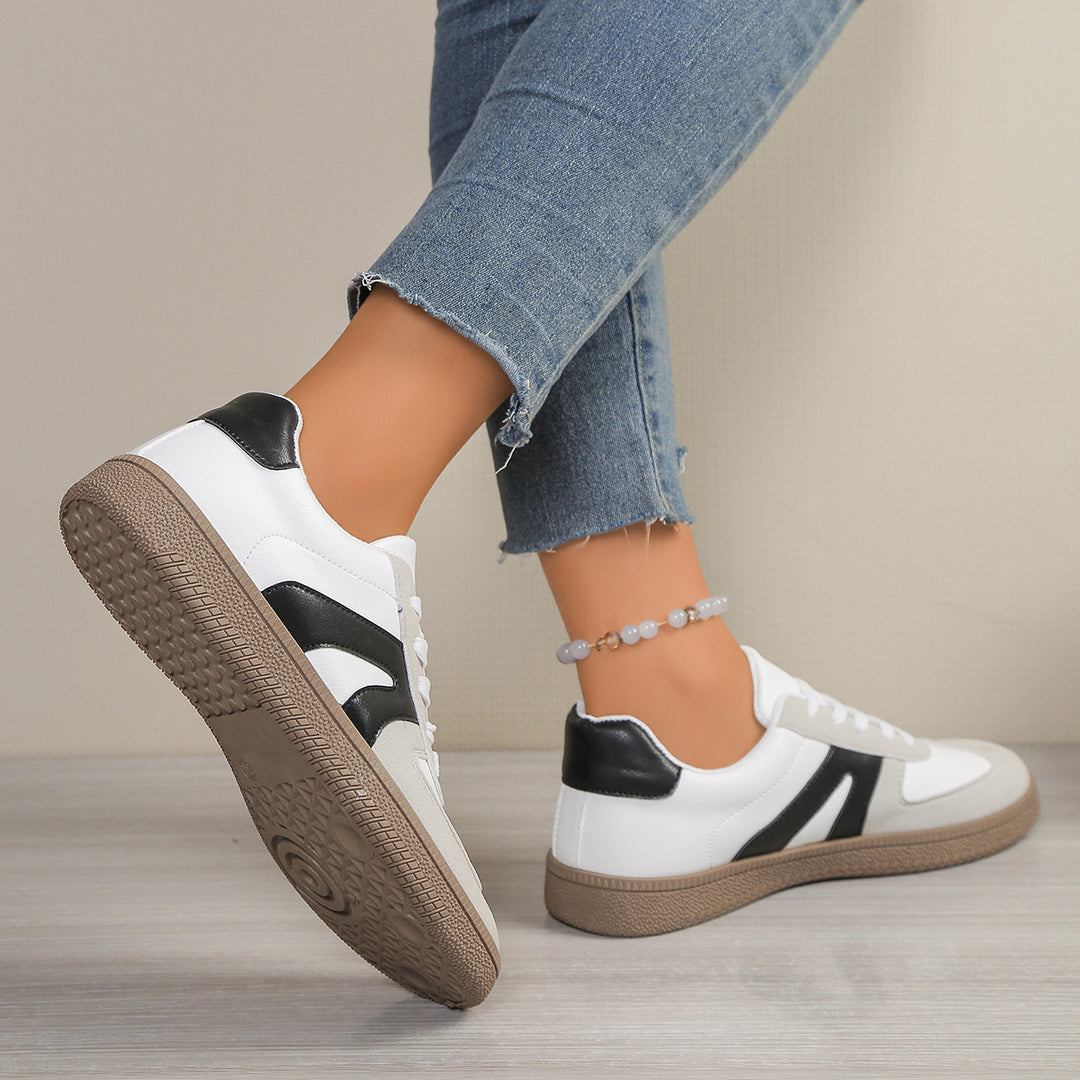 Damen Sneakers im modernen Design mit leicht gepolsterter Laufsohle EB
