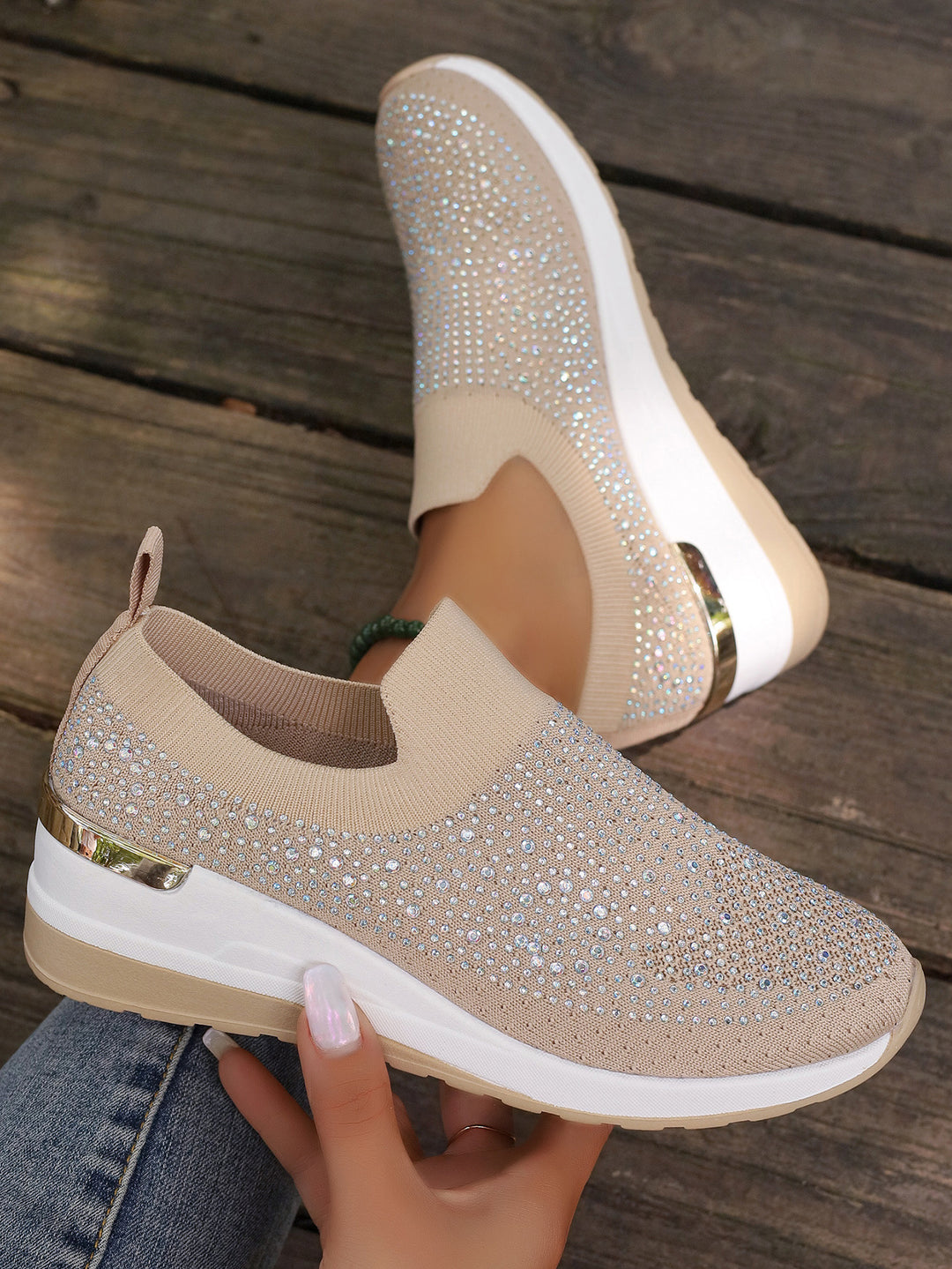 Damen  Strick Slip-On Sneaker mit funkelndem Strassbesatz, elastischem Einstieg und dämpfender Plateausohle EB