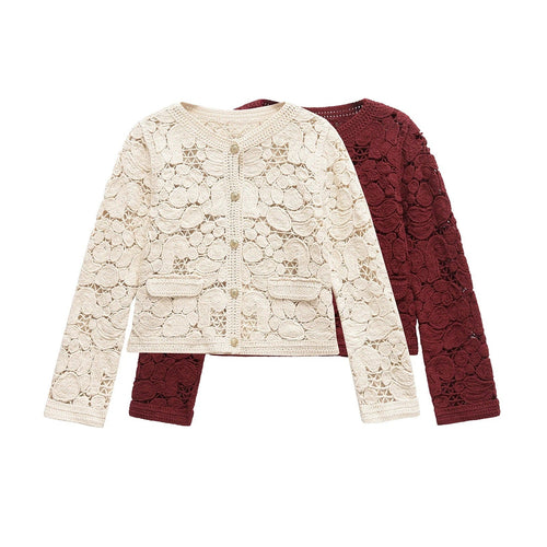 Damen Strickjacke Aus Feiner Spitze mit Dekorativen Knopfdetails und Eleganter Silhouette EB