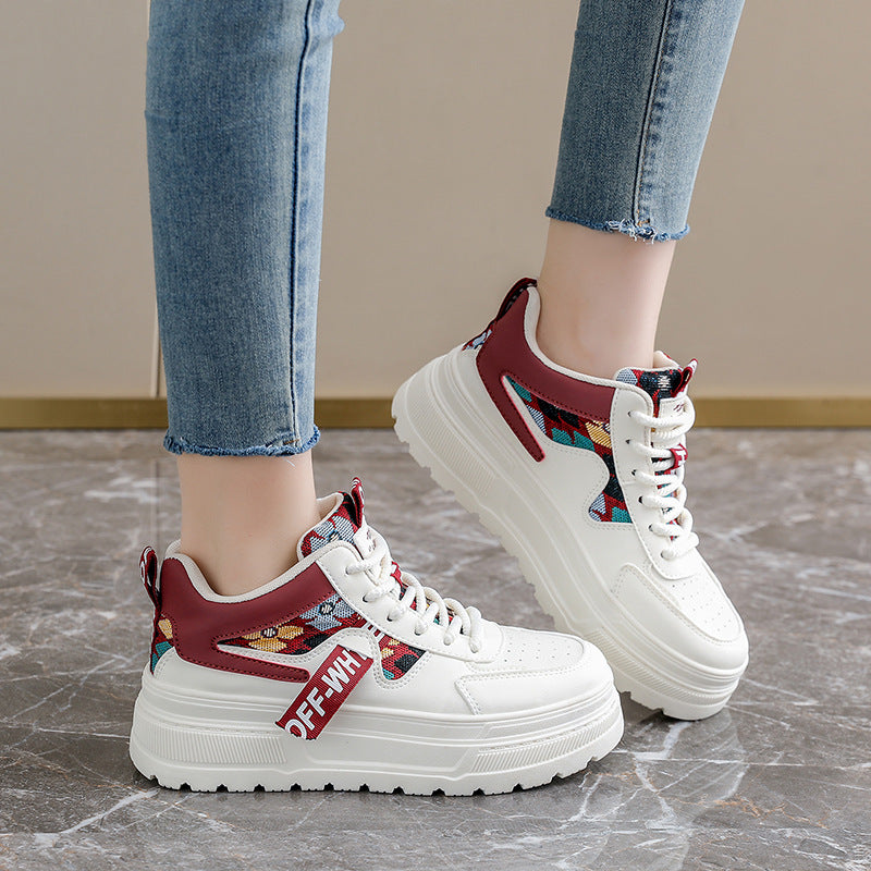Damen Sportliche Lifestyle-Sneaker mit trendigem Design und besonders dämpfender Sohle EB