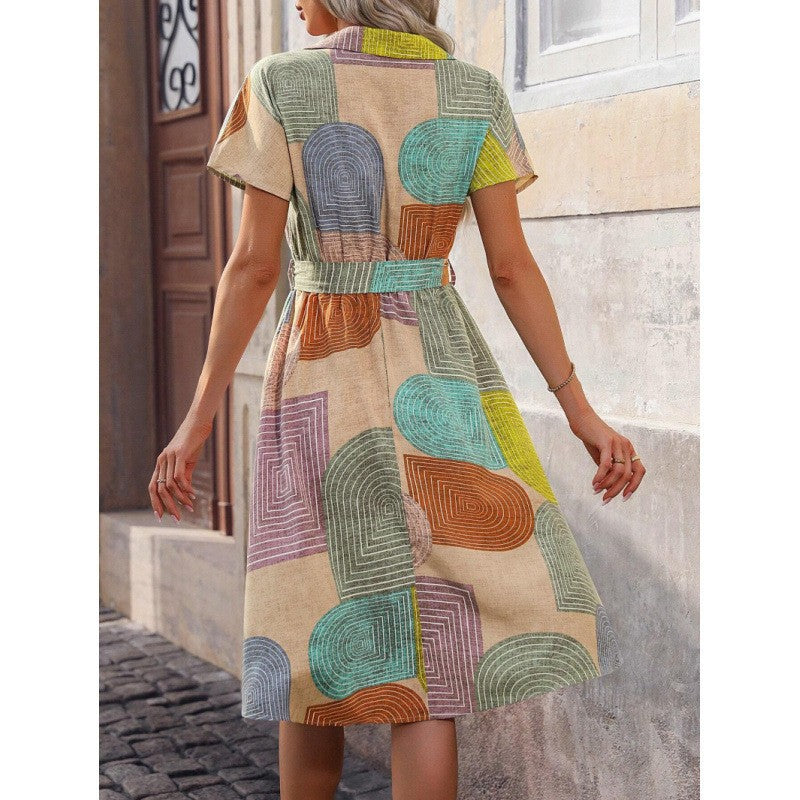 Damen Hemdkleid mit buntem geometrischem Muster und Taillengürtel EB