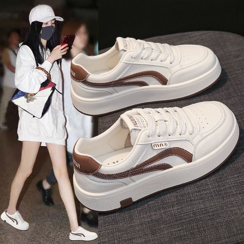 Damen Modische Sneakers mit sportlichem Profil und bequemem Fußbett EB
