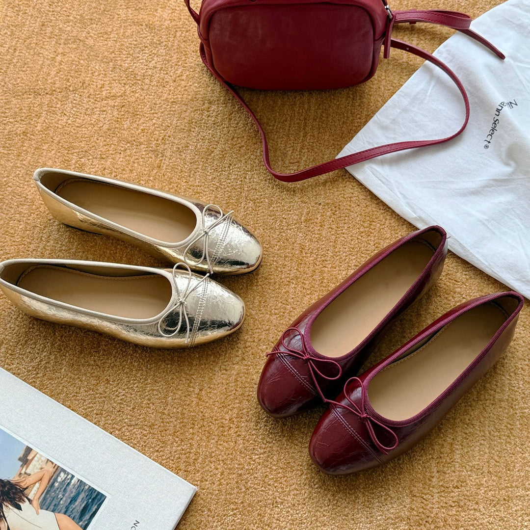 Damen Elegante Ballerinas mit schimmerndem Finish und dekorativem Riemen EB