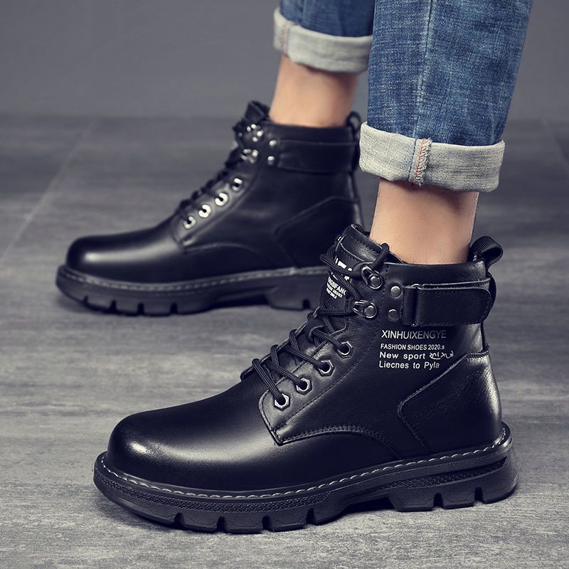 Damen Robuste Lederstiefel mit rutschfester Sohle und stylishen Details EB
