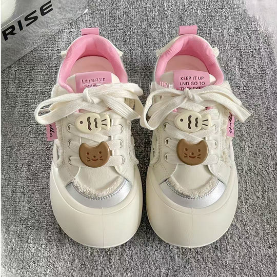 Damen Verspielte Sneaker mit einzigartigem Design EB