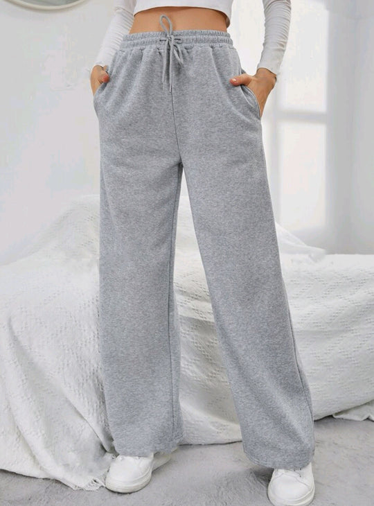 Damen nan High‑Waist Wide‑Leg Jogginghose mit elastischem Komfortbund, Kordelzug und tiefen Eingrifftaschen EB