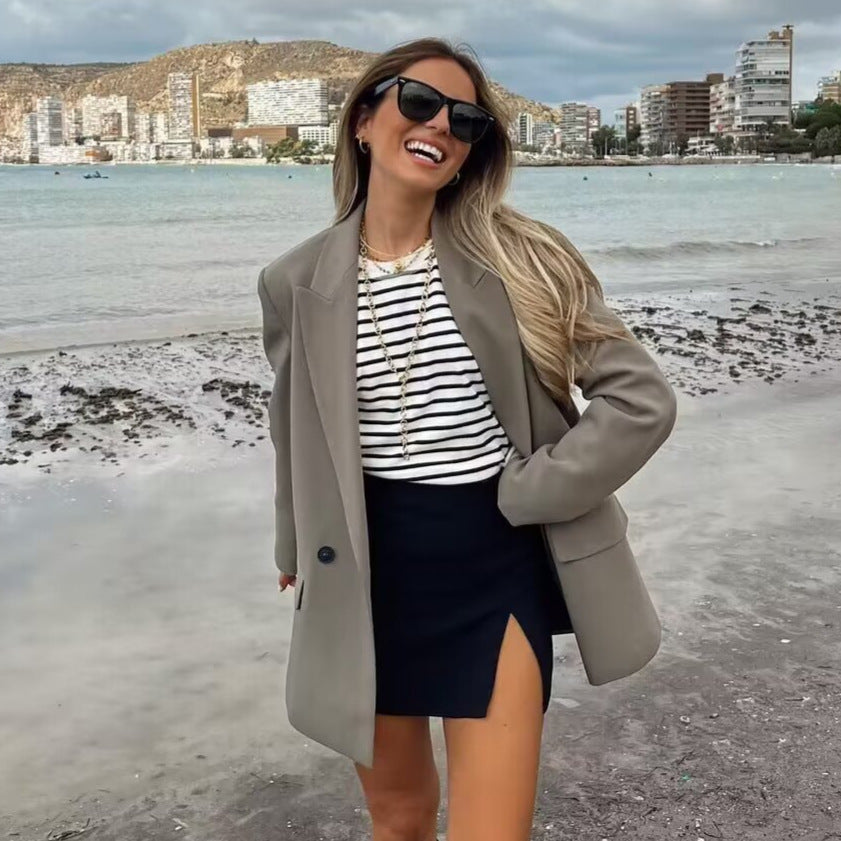Damen nan taillierter Doppelreiher-Blazer mit spitzem Revers, Pattentaschen und leichtem Innenfutter EB