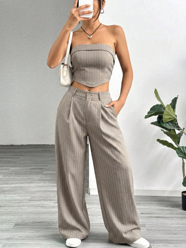 Damen elegantes und luftiges Set mit Streifenmuster EB