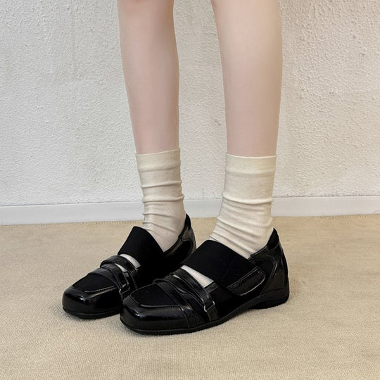 Damen modische Slipper mit innovativem Riemendesign und luxuriösem Obermaterial EB