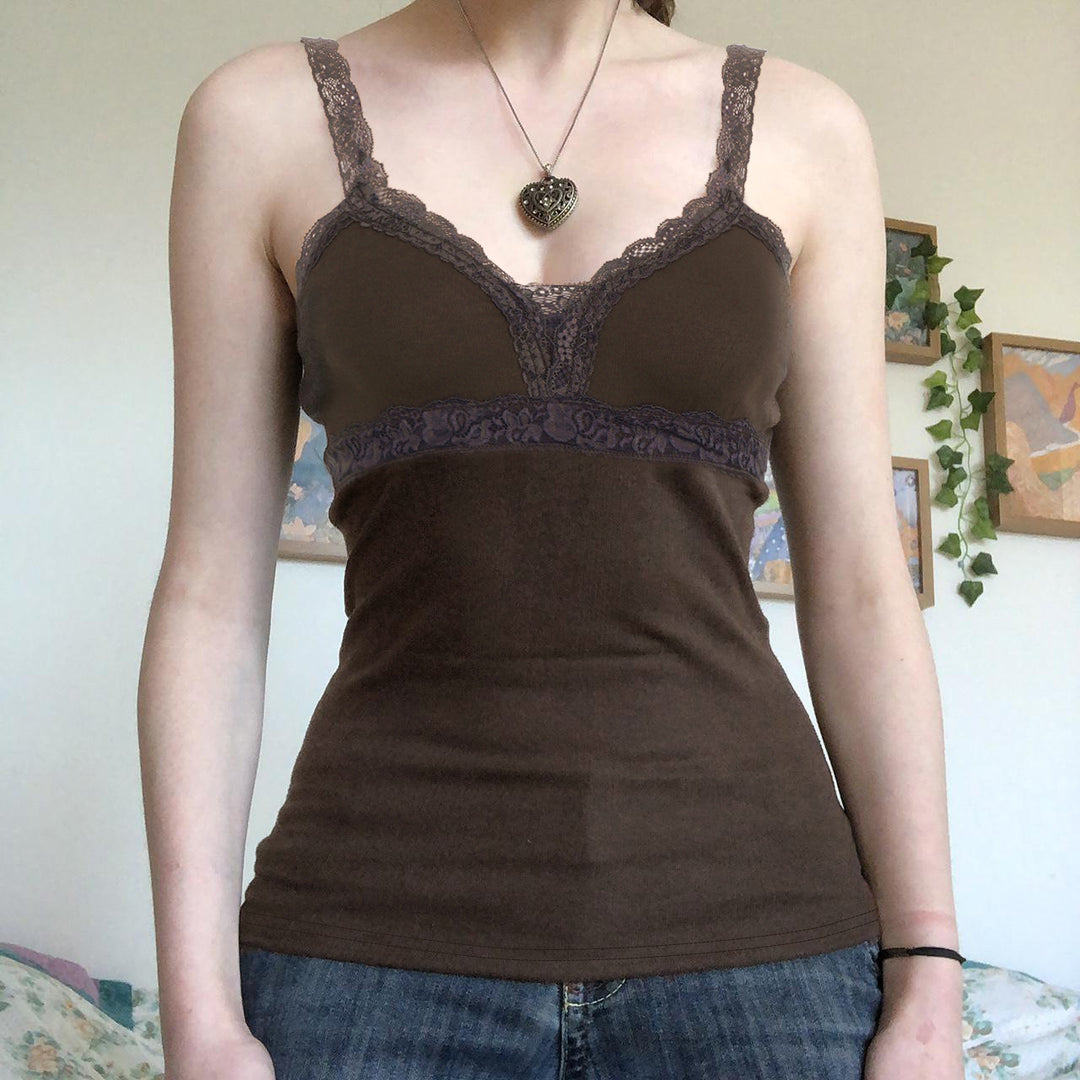 Damen Spitzen-Trägertop mit elegantem Design und zarten Rüschen EB