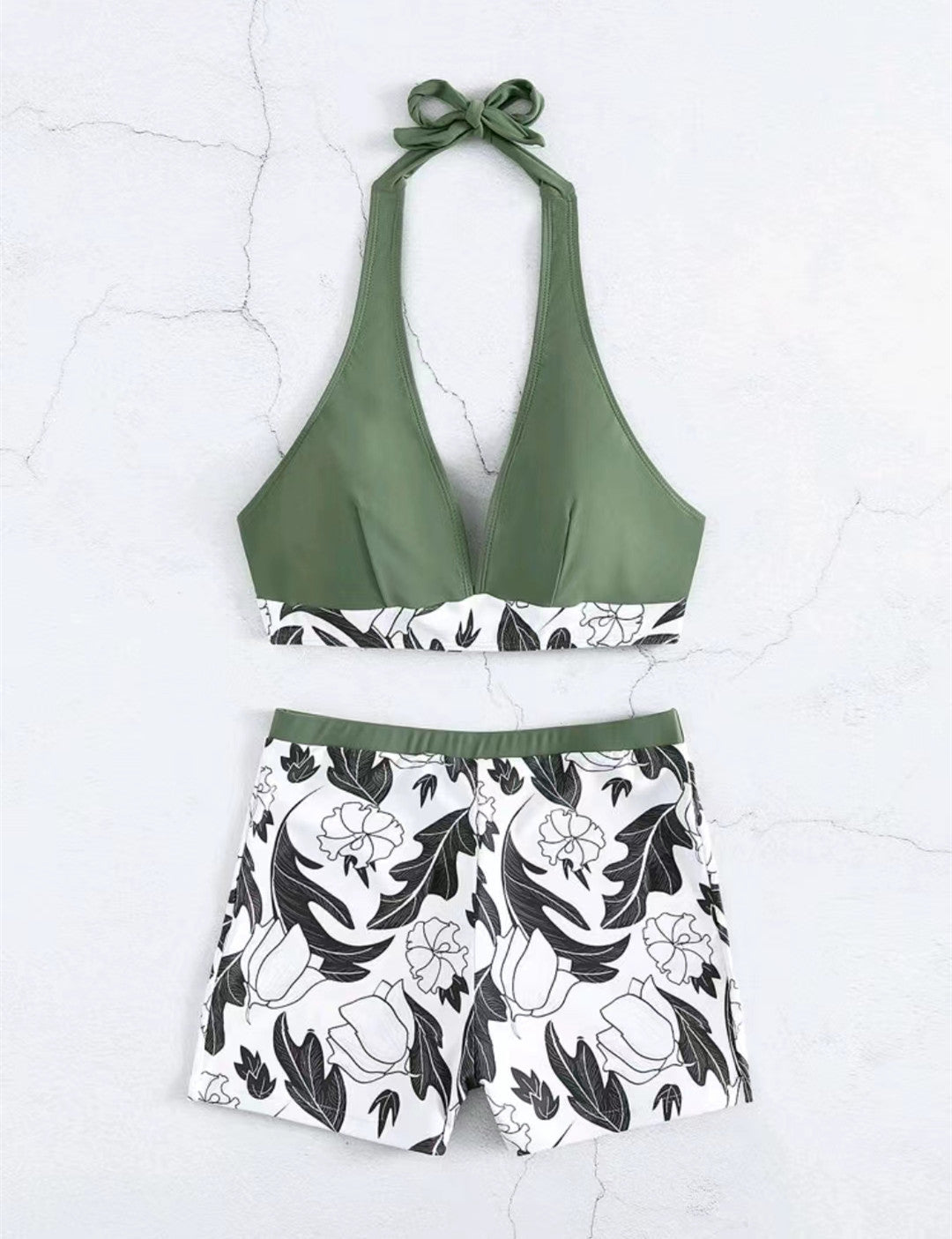 Damen Triangel-Bikini mit floralem Shorts-Design EB
