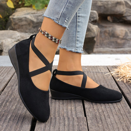 Damen Halbschuhe mit elegantem Riemendesign EB