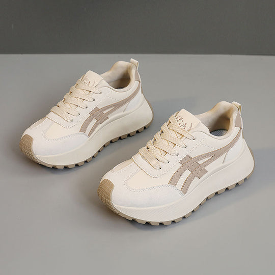 Damen Sportliche Sneaker mit modernem Dämpfungssystem und trendigem Obermaterial EB