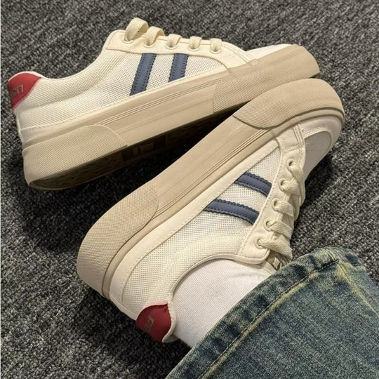 Damen Sneakers mit atmungsaktivem Netzobermaterial und dämpfender Sohle EB