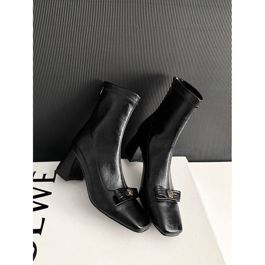 Damen Elegante Stiefeletten mit dekorativem Schmuckelement EB