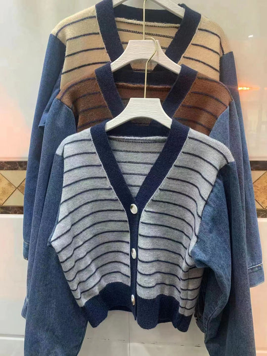 Damen modische Strickjacke mit modernen Streifen-Design und Raglanärmeln EB