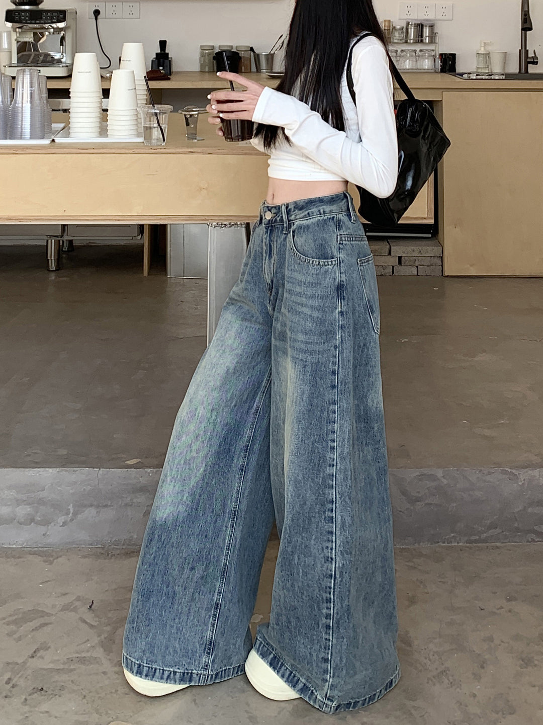 Damen Hochtaillierte Weitjeans im trendigen Streetstyle EB