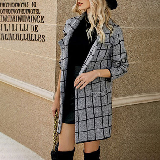 EB | Geometrischer Strickmantel