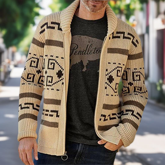 Herren Strickjacke mit kunstvollem Muster und hohem Kragen EB