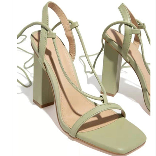 Damen Elegante High Heel Sandalen mit multifunktionalen Riemen EB