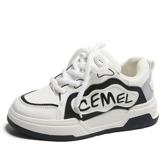 Damen Sportliche Sneakers mit trendigem Design und atmungsaktiver Oberfläche EB