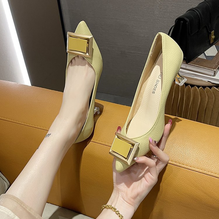 Damen Elegante Ballerinas mit innovativer Schnallenverzierung EB