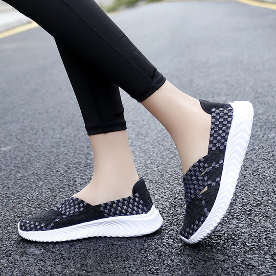 Damen Slip-On Sneakers mit atmungsaktiver Gewebestruktur EB