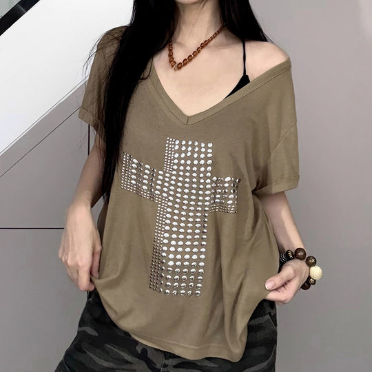 Damen V-Ausschnitt T-Shirt mit stilvollem Nieten-Dekor EB