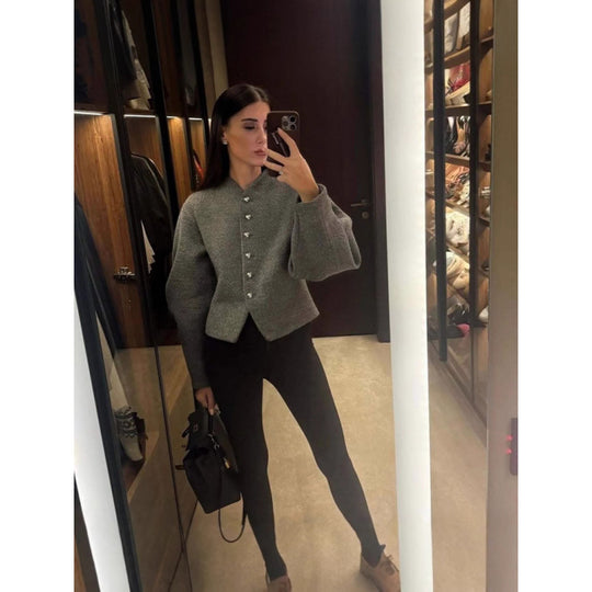 Damen zeitlose Strickjacke mit eleganten Knöpfen und voluminösen Ärmeln EB