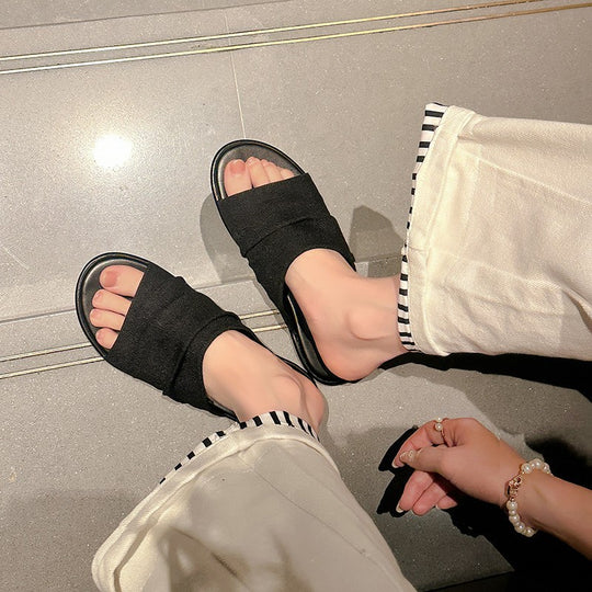 Damen Komfortable und schlichte Badeschuhe mit breitem Riemen EB