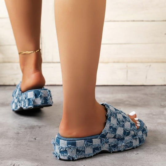 Damen trendige Clogs im modernen Karomuster EB