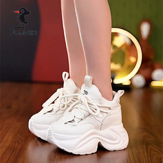 Damen Trendige Chunky-Sneaker mit hohem Komfort und innovativer Sohlenkonstruktion EB