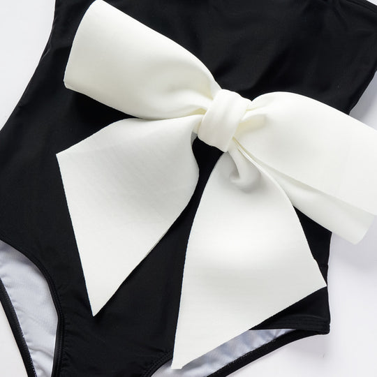 Damen Einteiler Badeanzug mit eleganter Schleifenapplikation EB