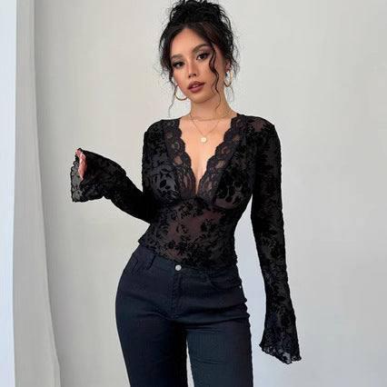 Damen Elegantes Spitzenoberteil mit tiefem V-Ausschnitt und Rüschendetails EB
