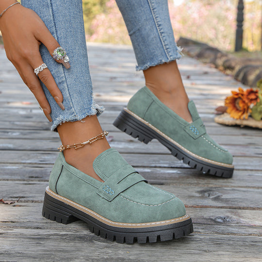 Damen robuste Loafer mit markanter Profilsohle, weichem Veloursoptik-Obermaterial und gepolstertem Komfortfußbett EB